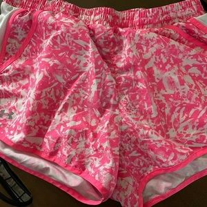 Under armour women’s shorts